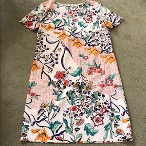 Pink short sleeve sheath dress with flower designs